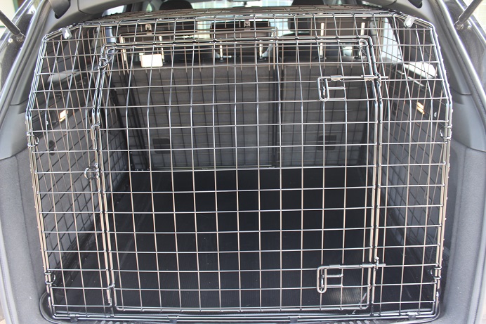 Audi Q5  2008-2016 Bespoke car cage.JPG